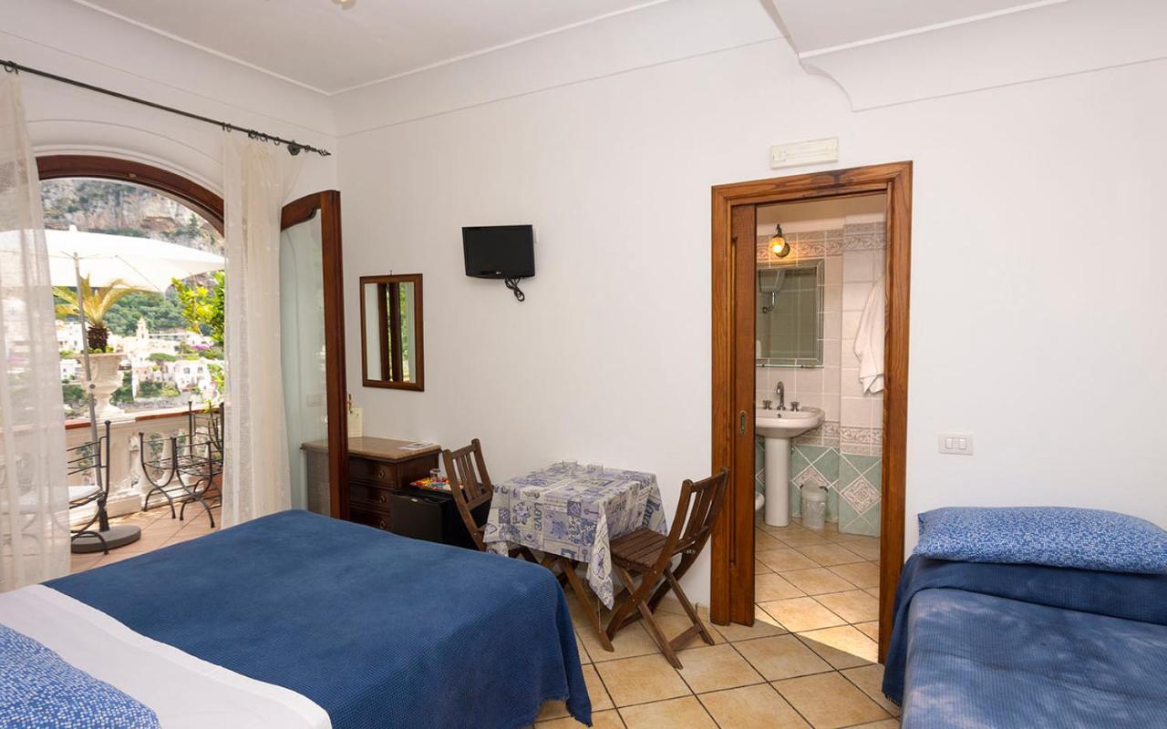 Positano Bb Acomodação com café da manhã Exterior foto